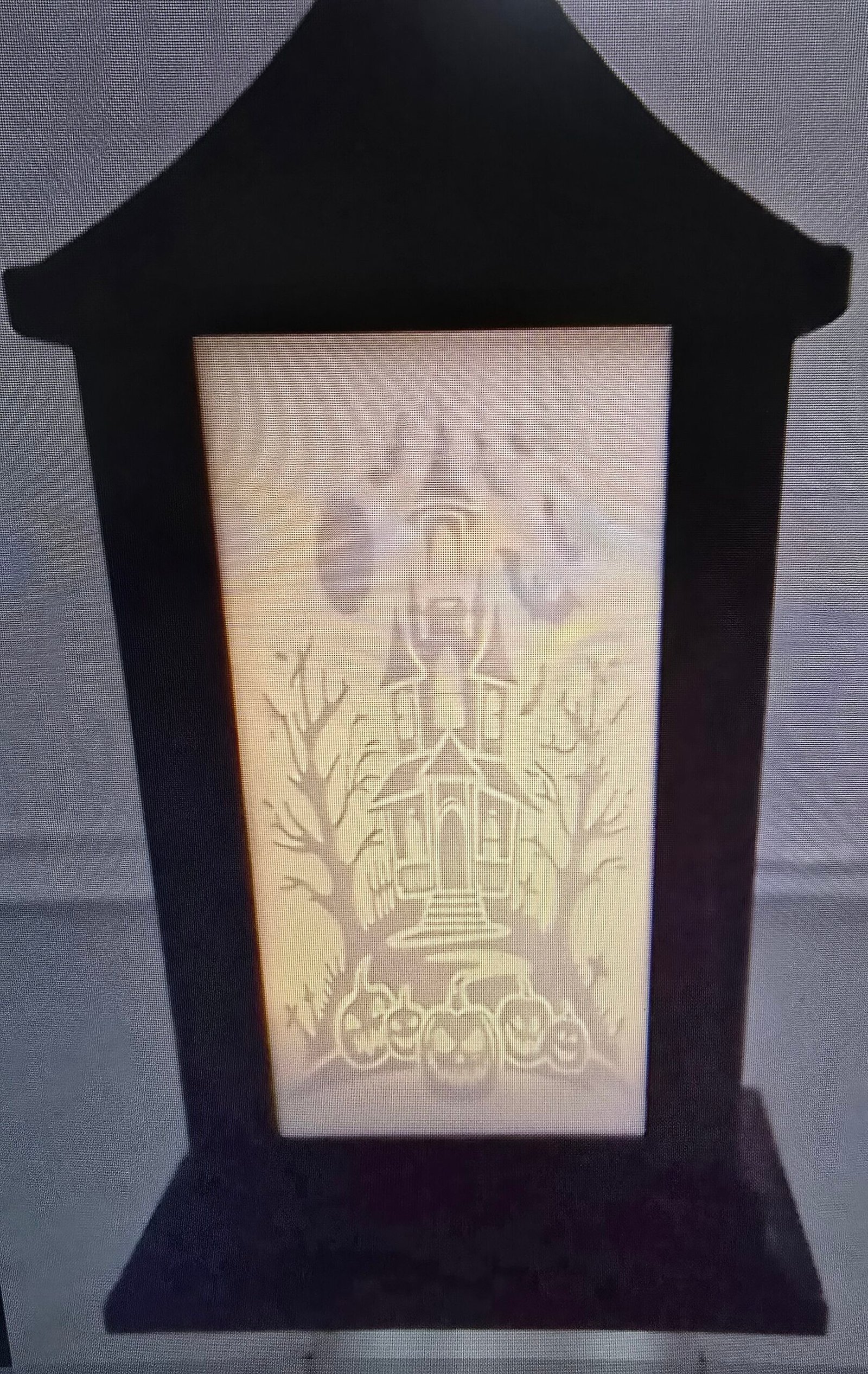 TEA LIGHT HOLDER LANTERN